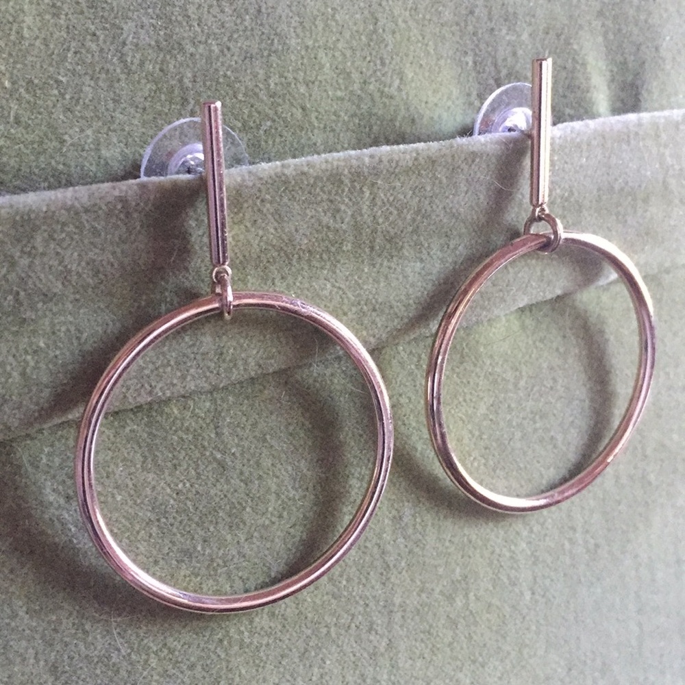 Earrings, Gold Tone